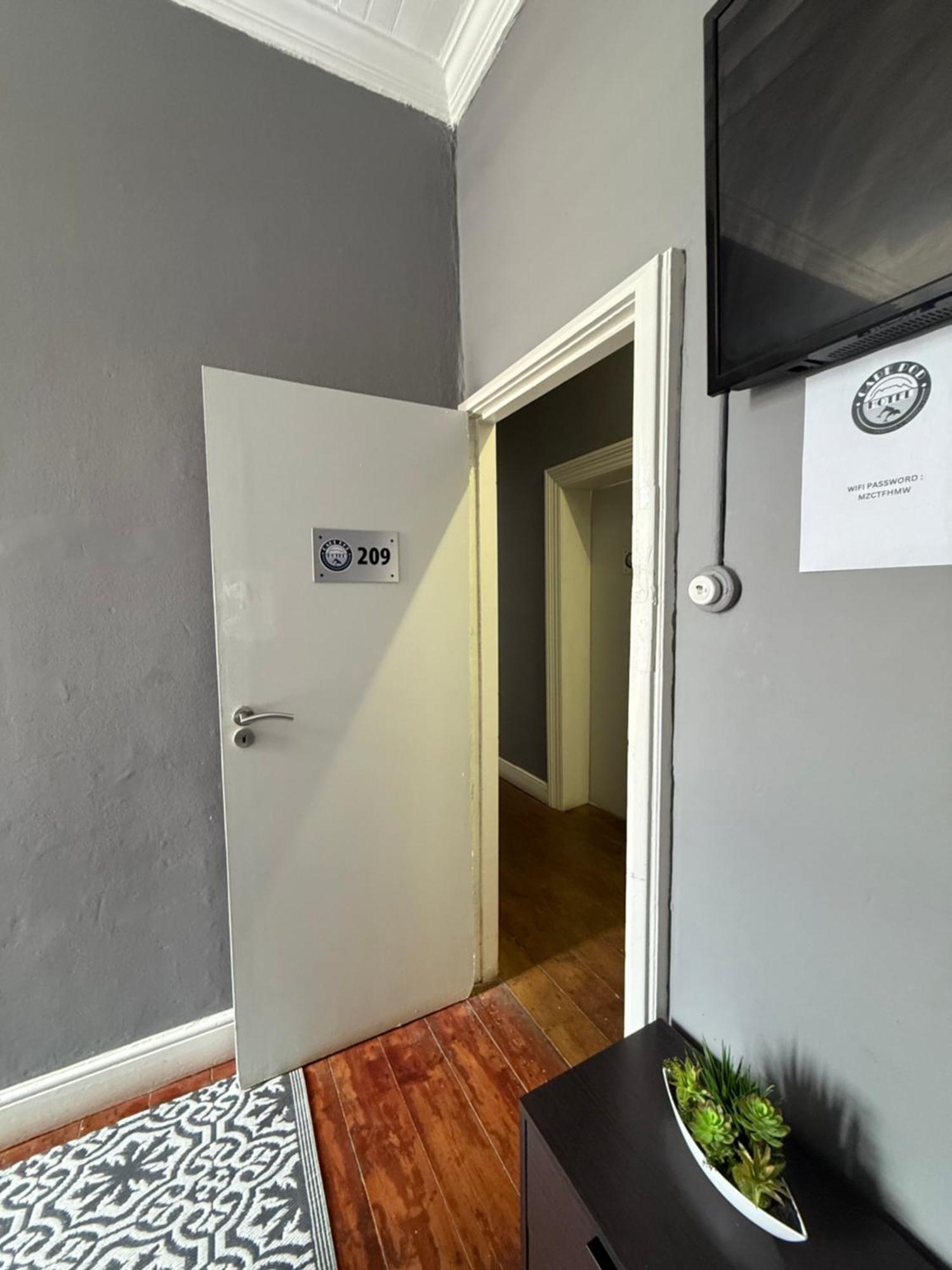 Capepod Sea Point Hotel Cape Town Ngoại thất bức ảnh